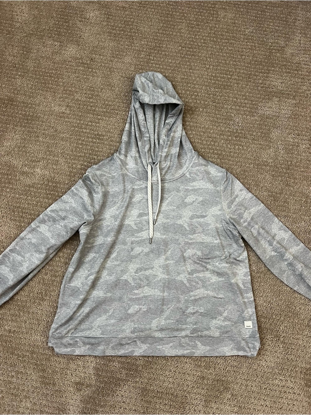 Vuori Halo Essential Hoodie Womens light Grey Camo